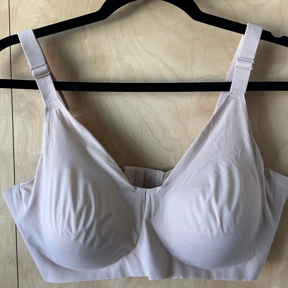 Bali Soft Support Bra in Light Nude